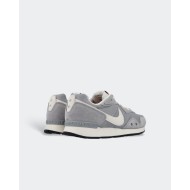 Chaussures Nike Venture Runner