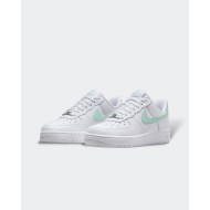 Chaussures Nike Air Force 1'07
