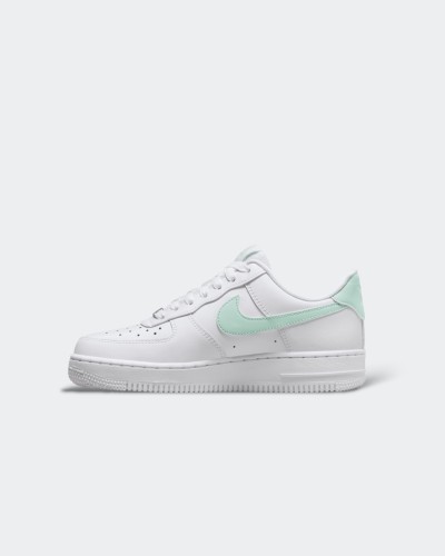 Chaussures Nike Air Force 1'07