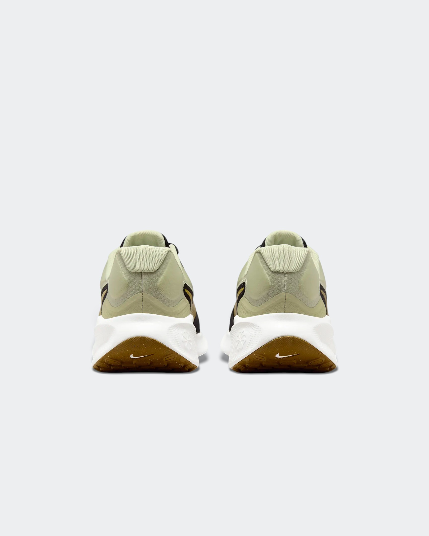 Chaussures Nike Revolution 7