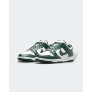 Chaussure Nike Dunk low Retro