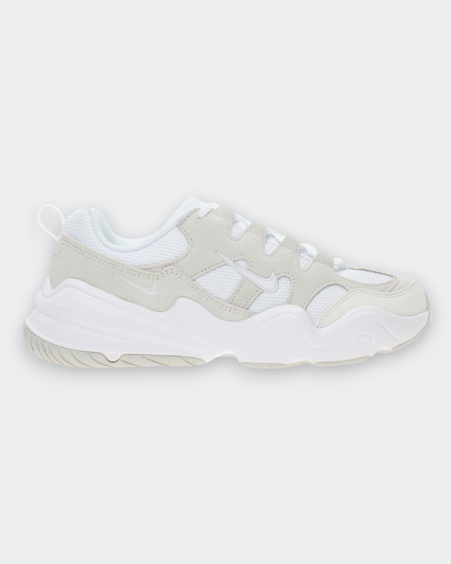 Chaussures Nike Tech Hera