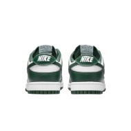 Chaussure Nike Dunk low  Retro