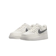 Chaussure Nike Air Force 1 Bg
