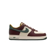 Chaussure Nike Air Force 1'07  Lvb