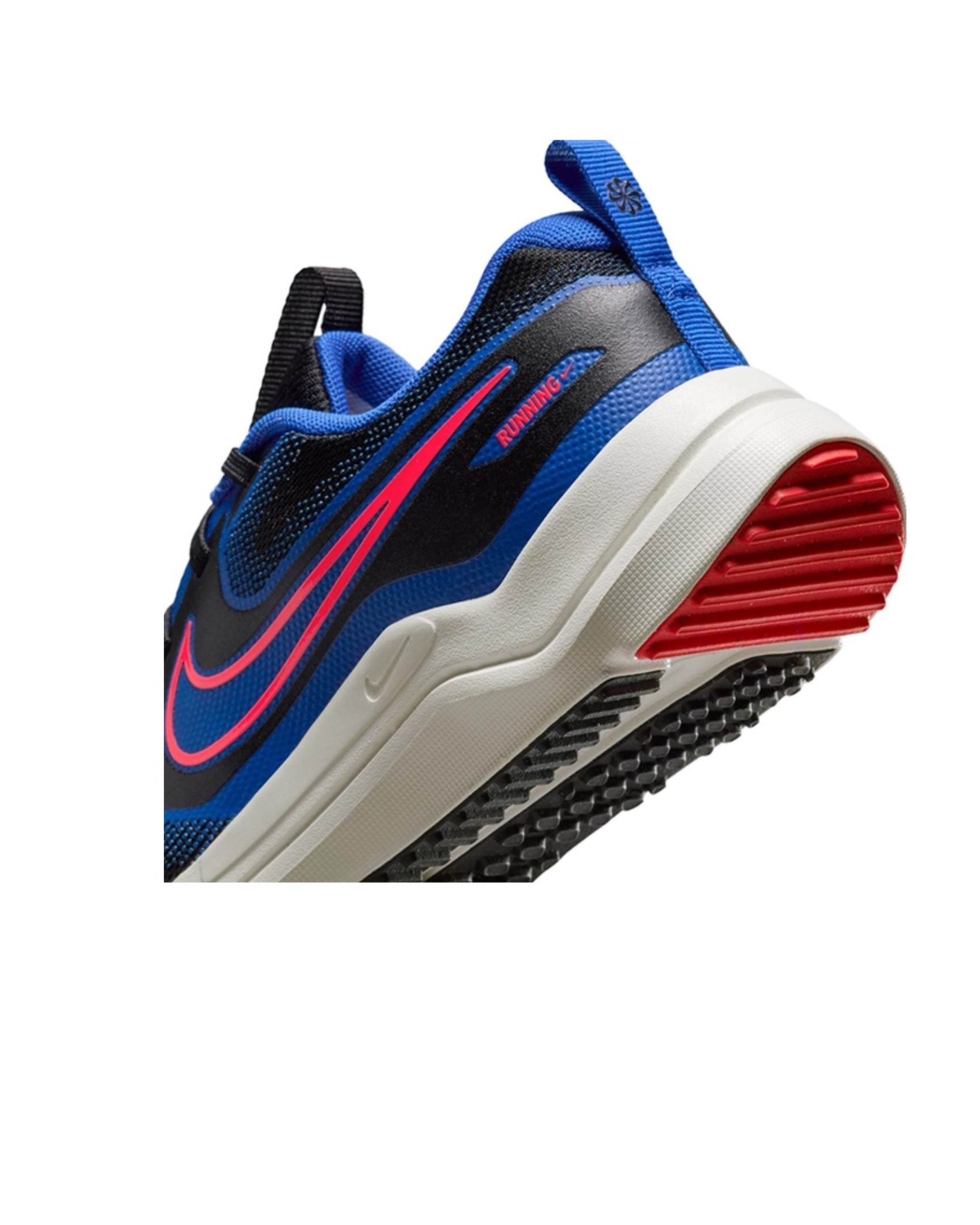 Chaussure Nike Cosmic Runner