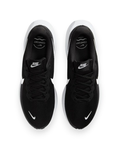 Chaussure Nike Revolution 8