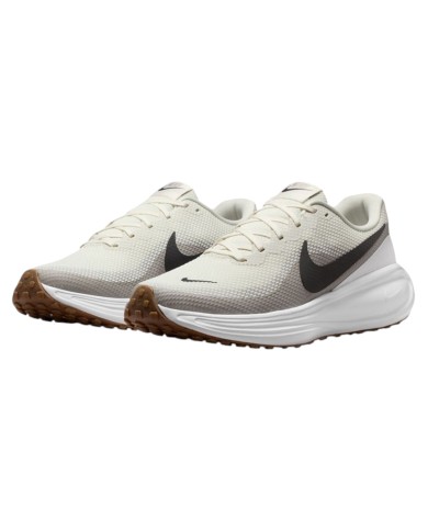 Chaussure Nike Revolution 8