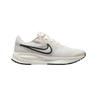 Chaussure Nike Revolution 8
